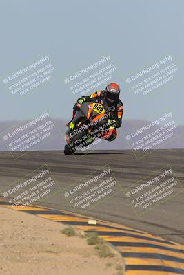 media/Oct-08-2023-CVMA (Sun) [[dbfe88ae3c]]/Race 3 Amateur Supersport Middleweight/